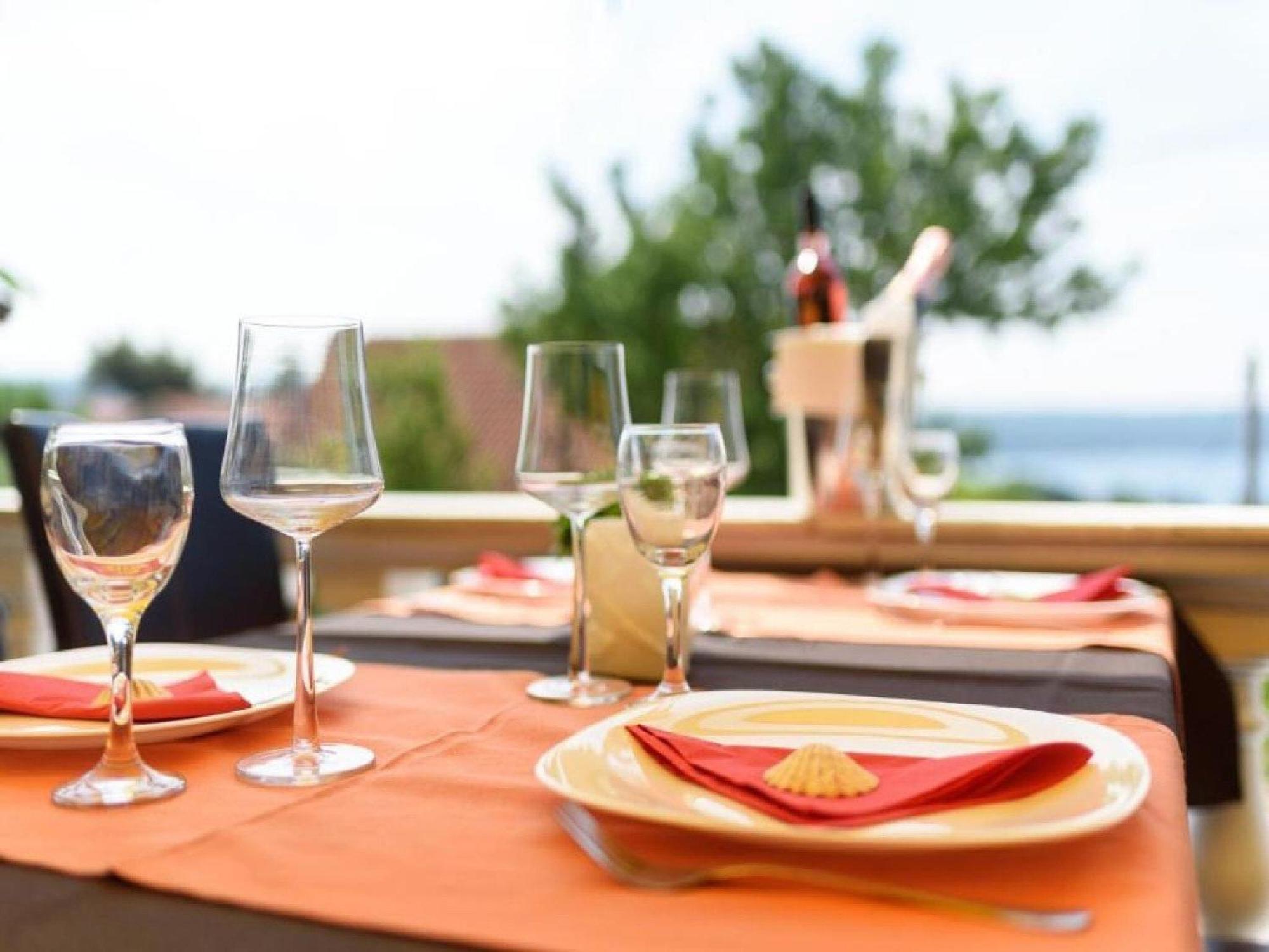 Apartments Milic - One Bedroom Apartment With Sea View And Terrace 고르니 카린 외부 사진